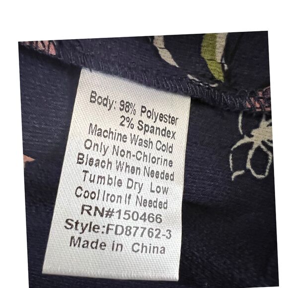 FUN2FUN Blouse Kinny Split Neck Women's Size S Navy Blue Floral Top 3/4 Sleeve - Picture 4 of 7